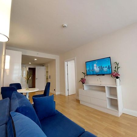 Natalia -Apartments In - Orbi City Batoemi Buitenkant foto