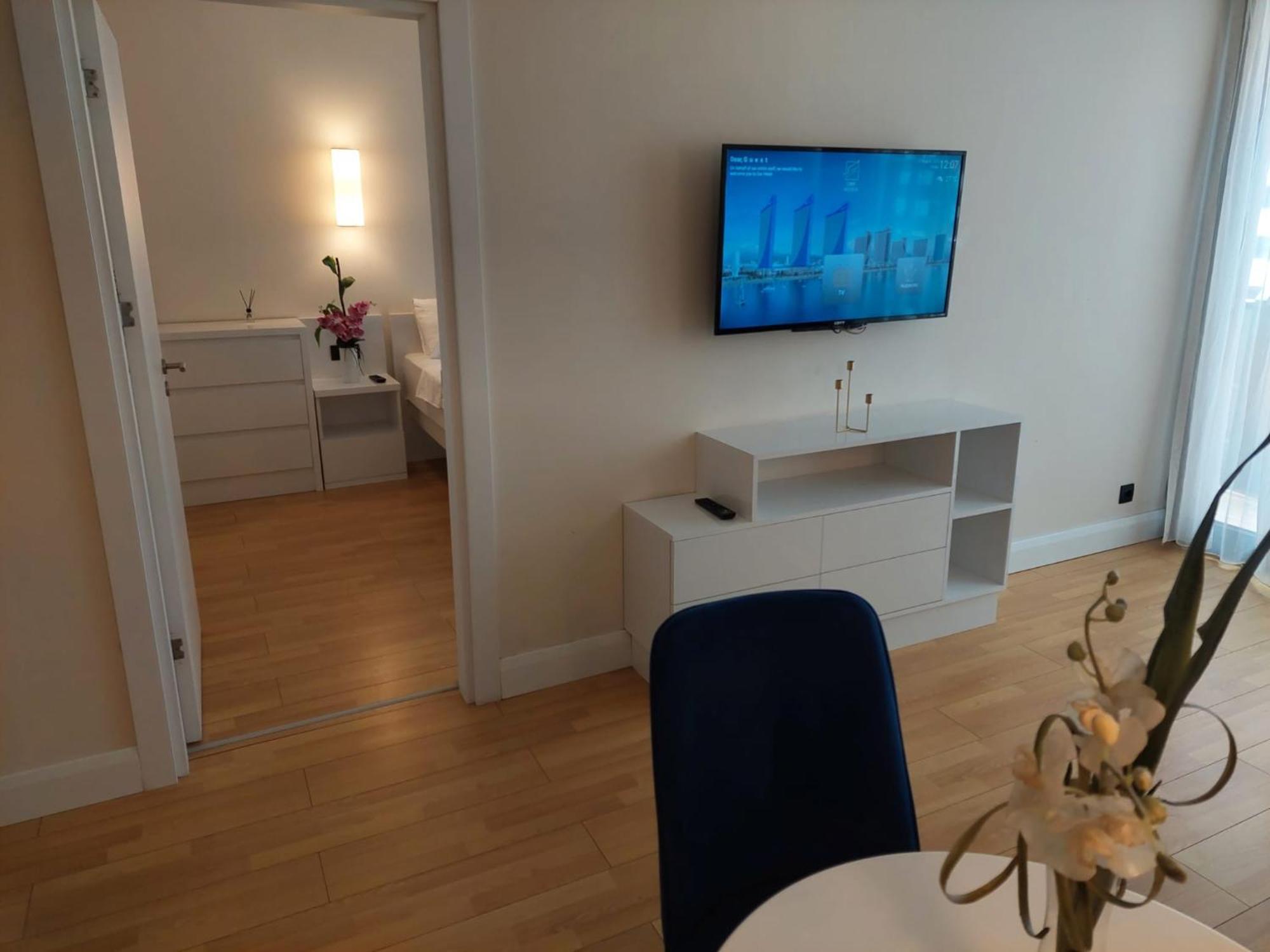 Natalia -Apartments In - Orbi City Batoemi Buitenkant foto